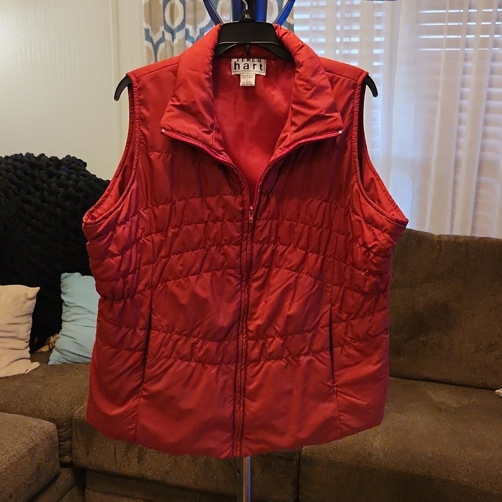 Keren Hart Puffer Zip Up Vest